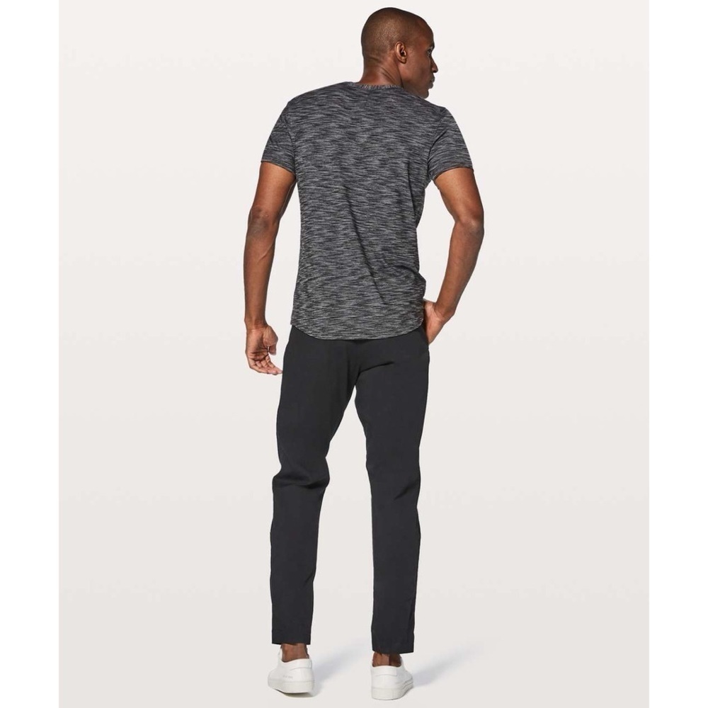 Lululemon Men’s Pulse Sub Short Sleeve Heathered Black - Picture 2 of 8